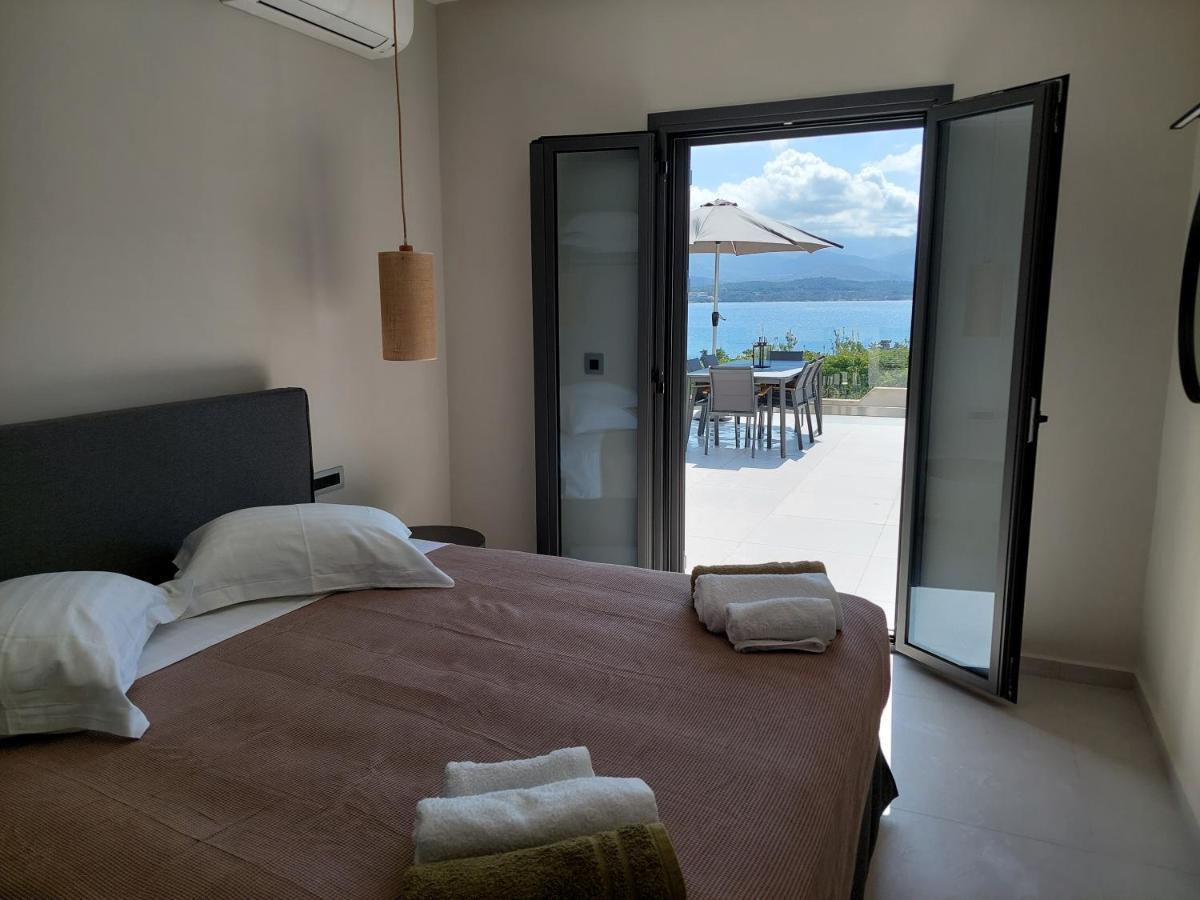 Alekos Beach Houses-Elia Villas Lixouri Exterior photo